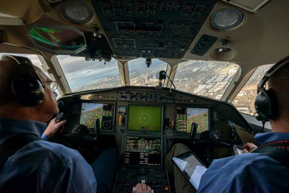 Honeywell prepares Dassault customers for upcoming mandates with advanced navigation