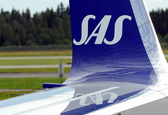 SAS and Apollo sign agreement