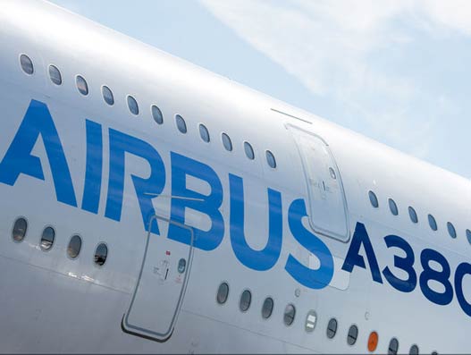 Airbus exceeds 2015 aircraft delivery targets