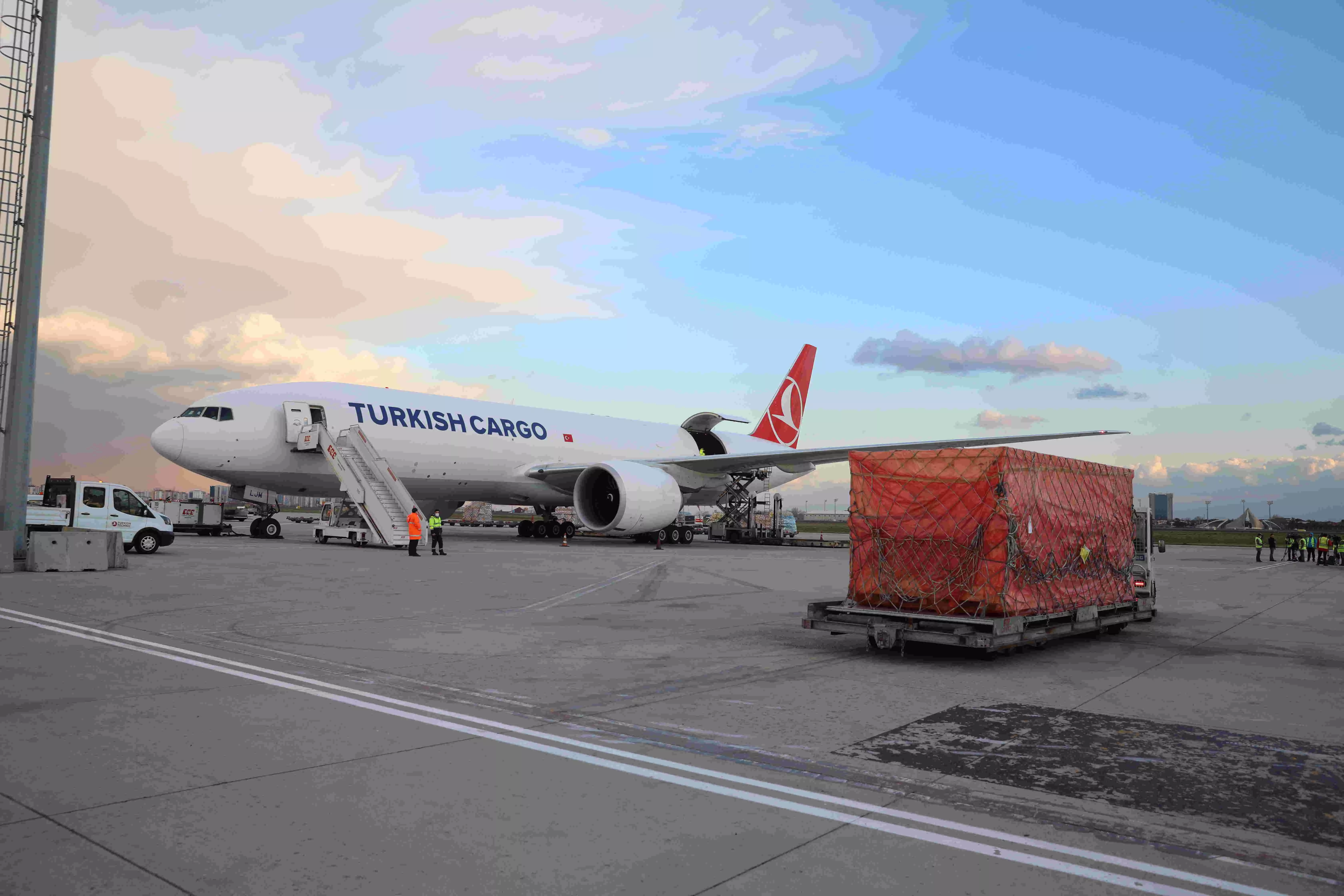 Turkish Cargo gives wings to E-automaker Toggs world launch at Las Vegas Turkish Cargo gives wings to E-automaker Toggs world launch at Las Vegas