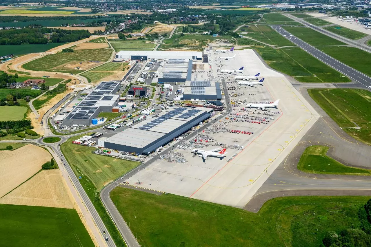 Multimodal strategy spurs strong growth for Liege Airport