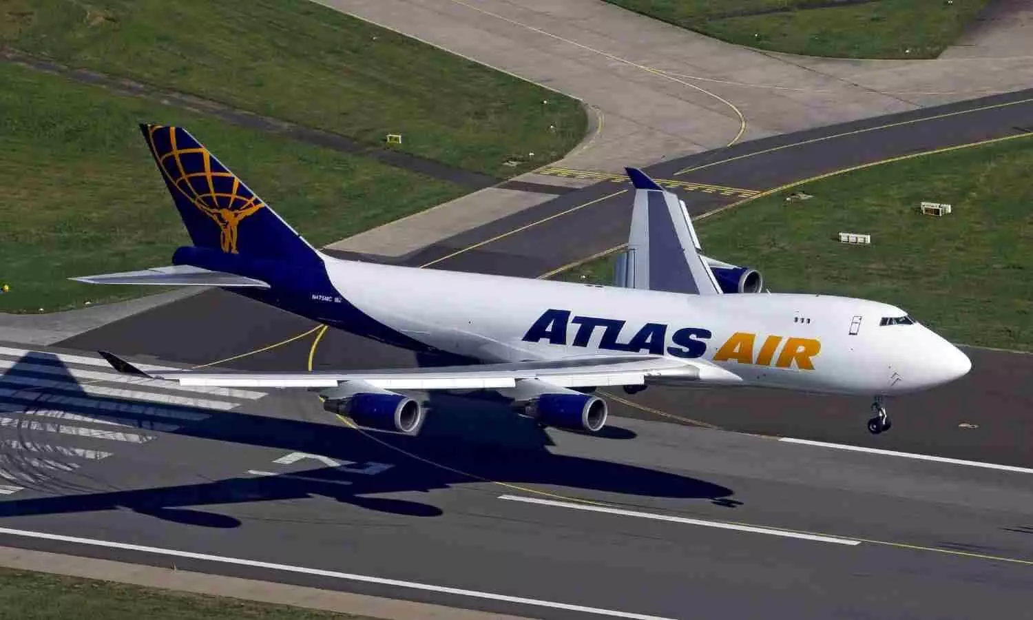 Atlas Air will operate a Boeing 747-400 freighter between China and the U.S. for SF