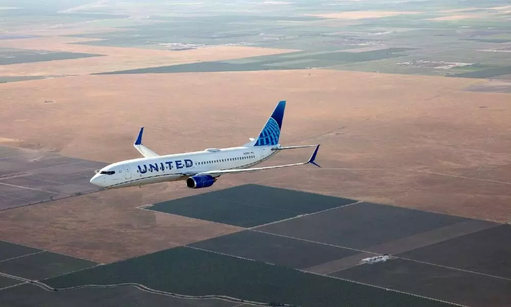 FY2021 total operating revenue was nearly $25 billion and $8 billion for the fourth quarter FY2021 total operating revenue was nearly $25 billion and $8 billion for the fourth quarter