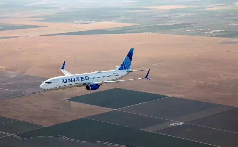 FY2021 total operating revenue was nearly $25 billion and $8 billion for the fourth quarter FY2021 total operating revenue was nearly $25 billion and $8 billion for the fourth quarter