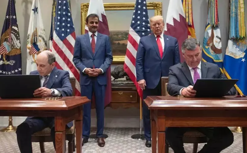 Signing ceremony held at the White House for five B777Fs on July 9, 2019. (Photo: Qatar Airways) Signing ceremony held at the White House for five B777Fs on July 9, 2019. (Photo: Qatar Airways)