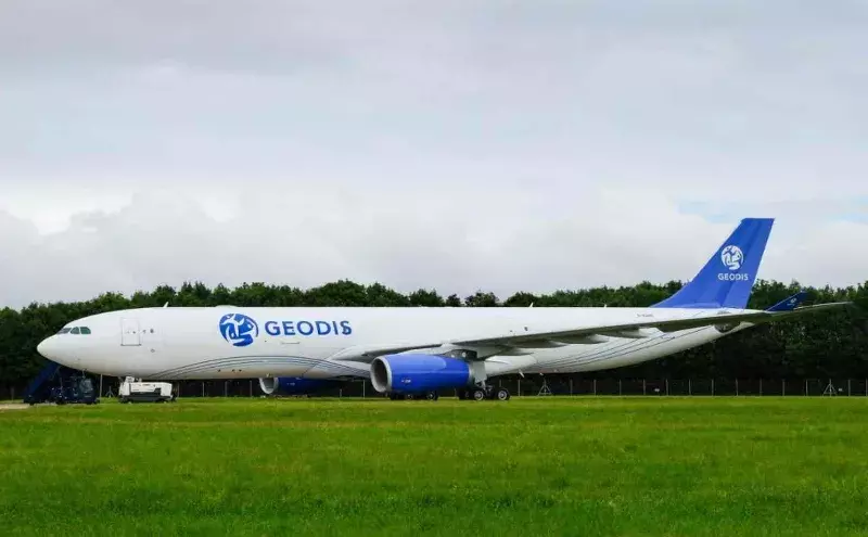 Menzies already provides ramp transport services for intact ULD’s to GEODIS at the airport Menzies already provides ramp transport services for intact ULD’s to GEODIS at the airport