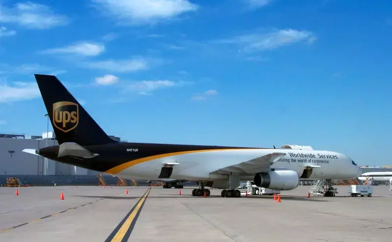 UPS reported a 11.5 percent increase in fourth-quarter consolidated revenue of $27.8 billion. UPS reported a 11.5 percent increase in fourth-quarter consolidated revenue of $27.8 billion.
