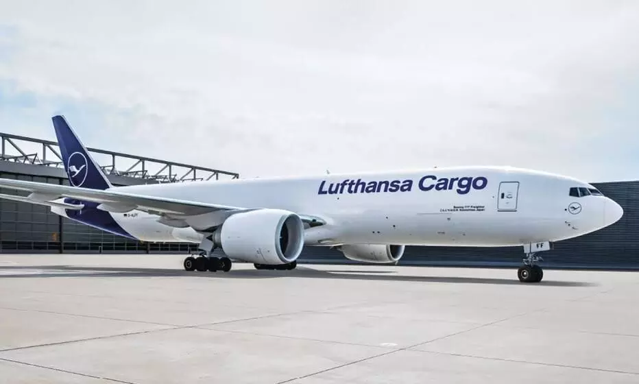Lufthansa Cargo and Röhlig Logistics partner up for climate protection