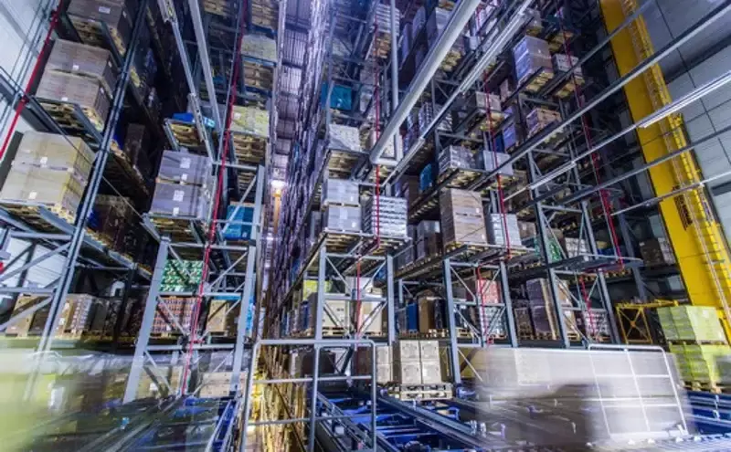 Hellmann responds to the global e-commerce boom with Easy eComm Hellmann responds to the global e-commerce boom with Easy eComm