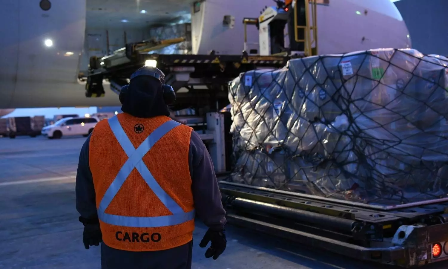 Air Canada, Airlink, Project C.U.R.E. send humanitarian, medical aid to support Ukrainian refugees in Poland Air Canada, Airlink, Project C.U.R.E. send humanitarian, medical aid to support Ukrainian refugees in Poland