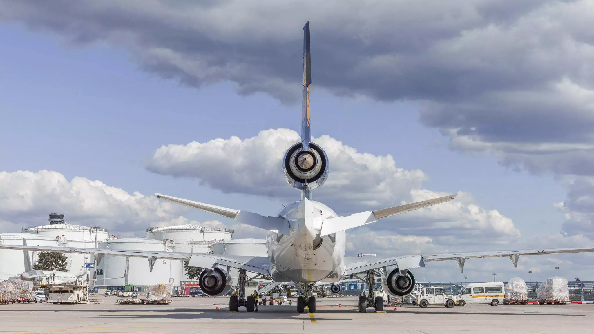 DACHSER creates additional air freight capacity DACHSER creates additional air freight capacity