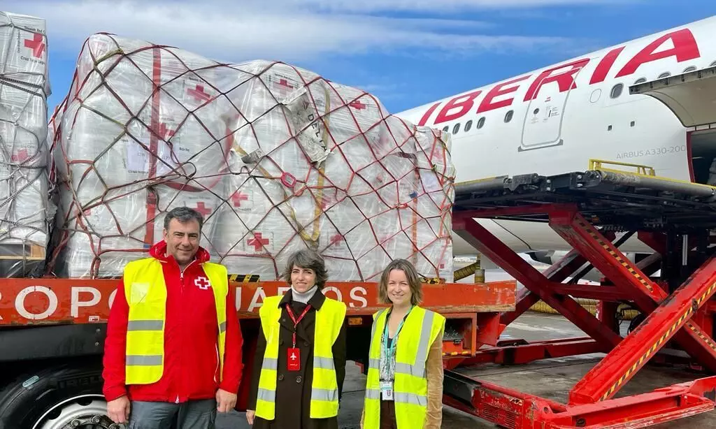 Ukraine Crisis: Spanish Red Cross, Iberia send humanitarian aid to Budapest Ukraine Crisis: Spanish Red Cross, Iberia send humanitarian aid to Budapest