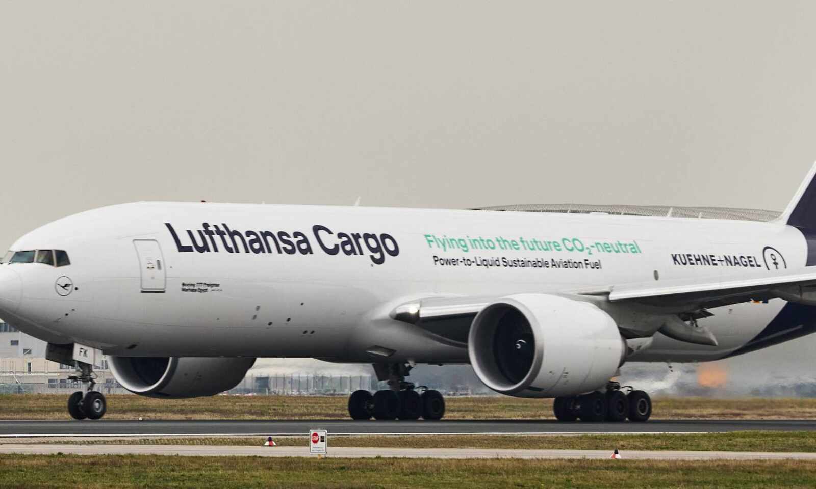 Lufthansa Cargo and Kuehne+Nagel advocate power-to-liquid technology