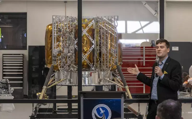 Astrobotic unveils Peregrine Lunar Lander flight model