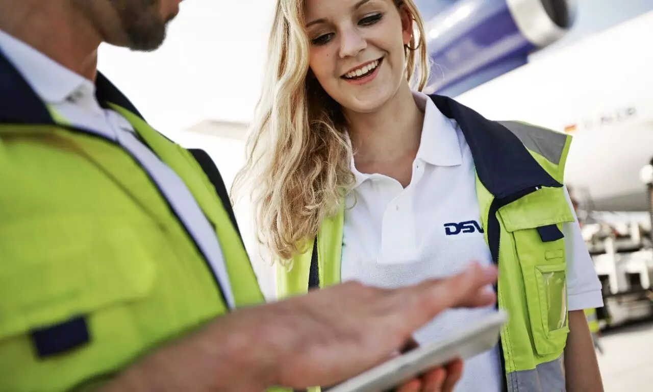 Strong demand sees DSV upgrade 2022 earnings outlook