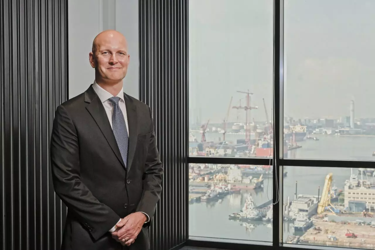 Thomas Knudsen, Managing Director, Toll Group Thomas Knudsen, Managing Director, Toll Group