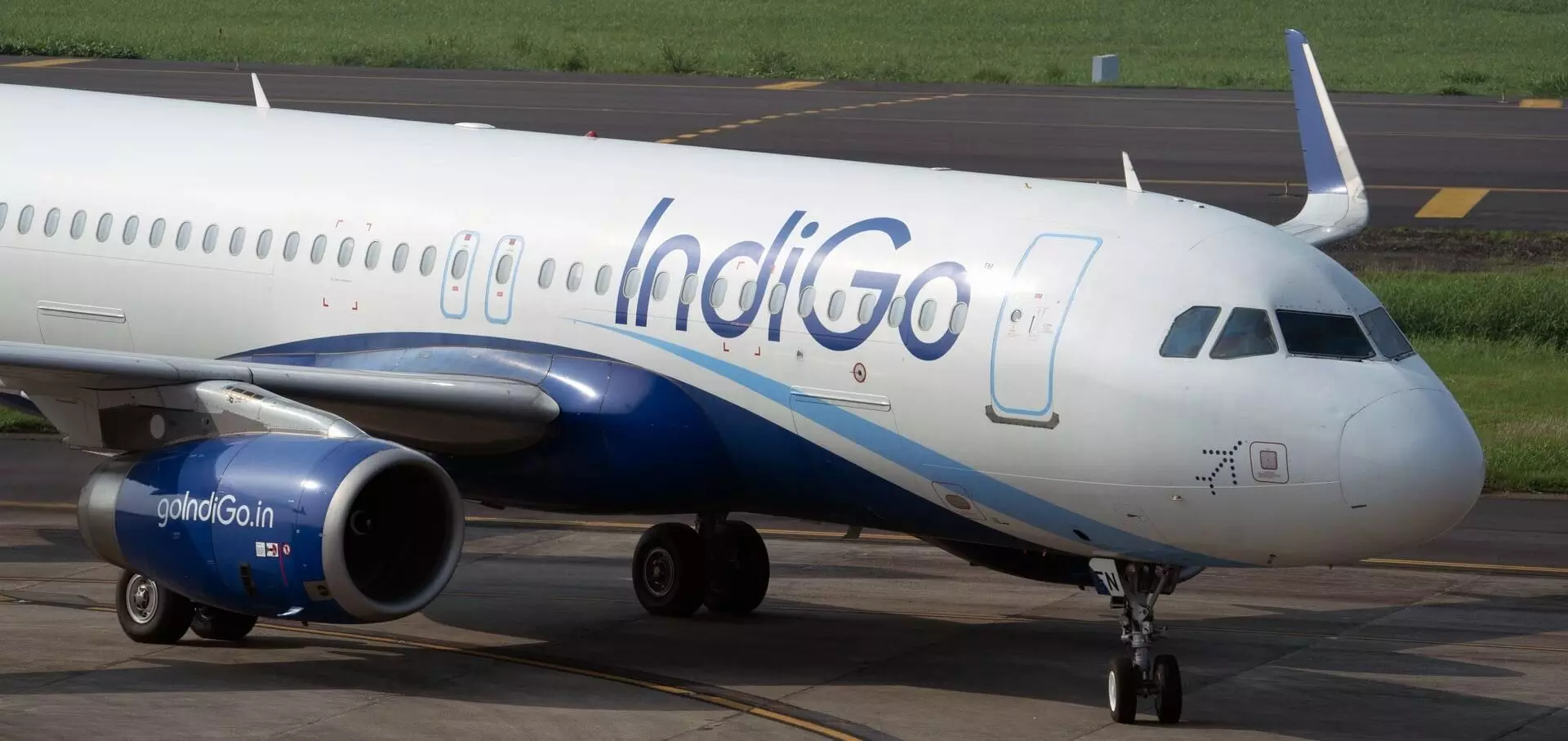 IndiGo FY2022 loss zooms to over Rs 6,000cr on high fuel outgo