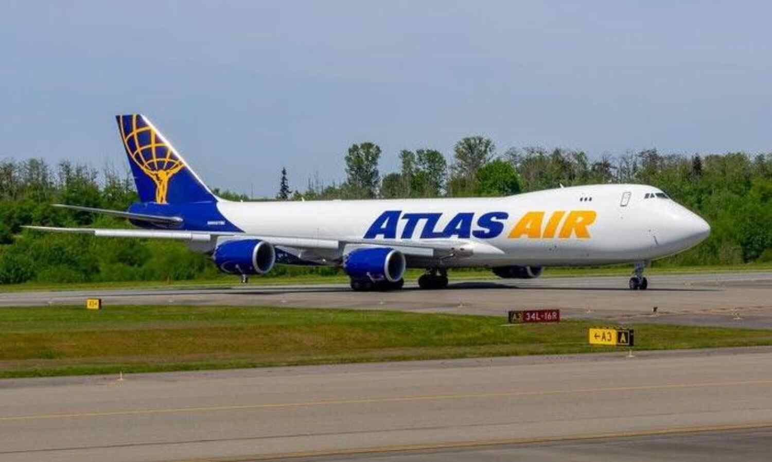 Atlas Air takes delivery of new Boeing 747-8 freighter, one of