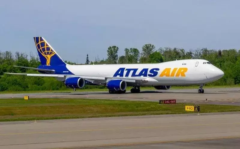 Atlas Air takes delivery of first of four new Boeing 747-8 freighters Atlas Air takes delivery of first of four new Boeing 747-8 freighters