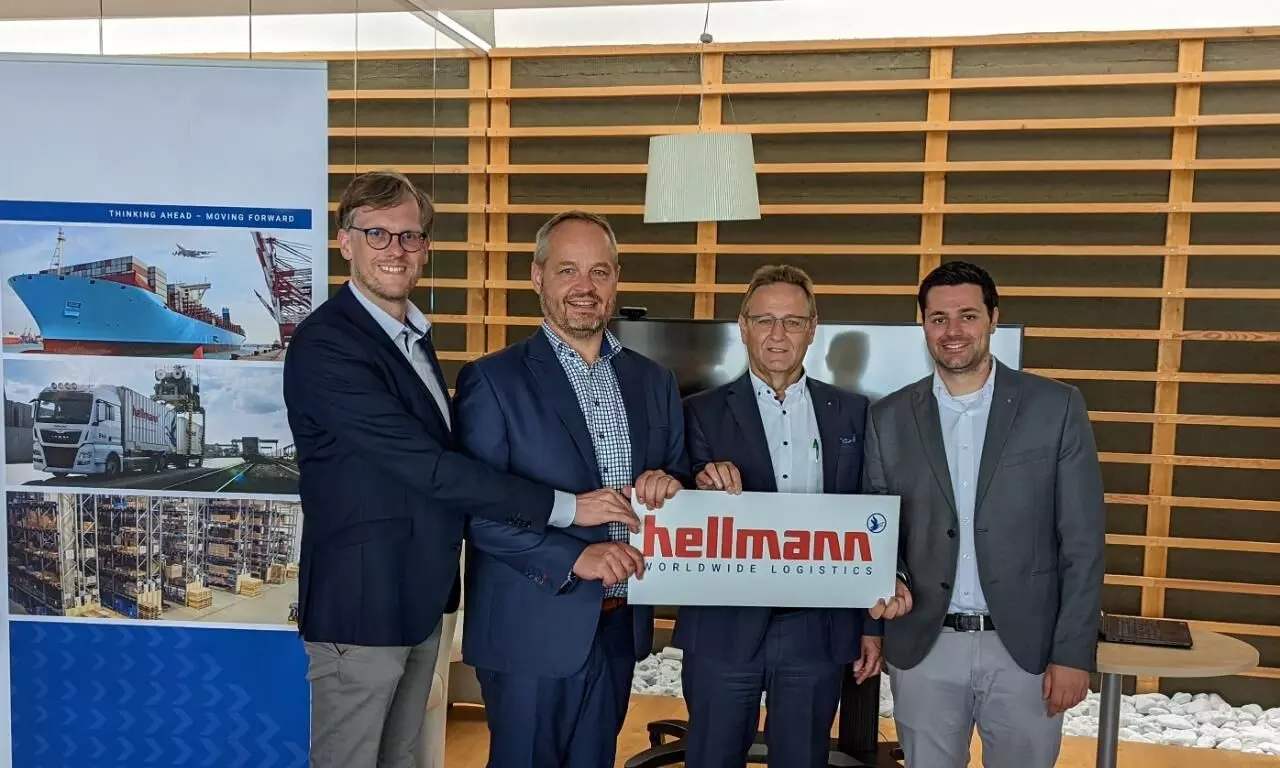 Hellmann acquires overnight express specialist OptimNet