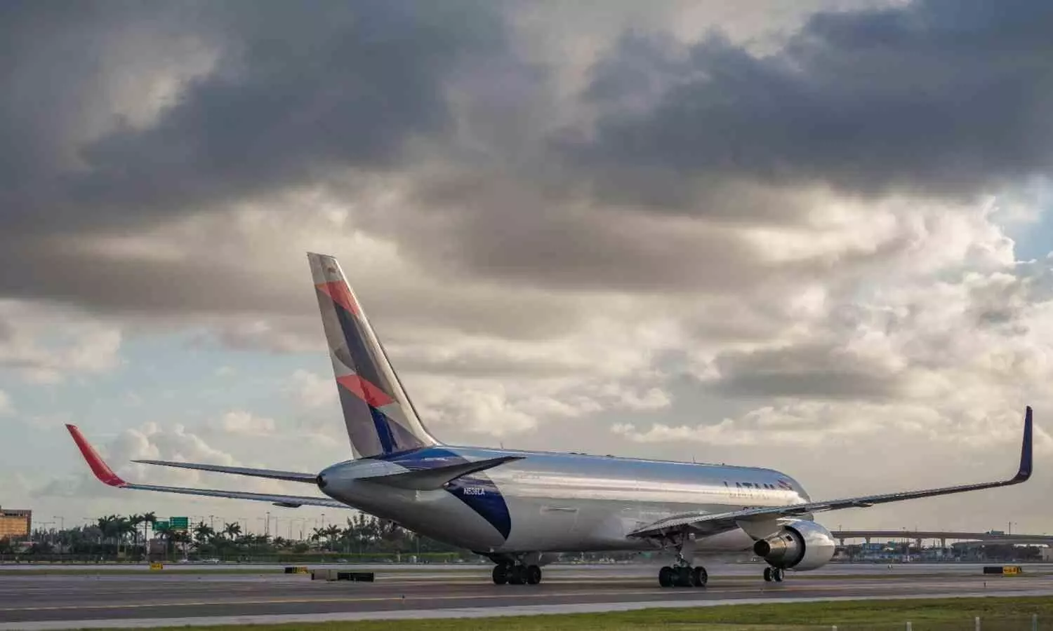 Senator International joins Lets Fly Neutral initiative by LATAM Cargo Senator International joins Lets Fly Neutral initiative by LATAM Cargo