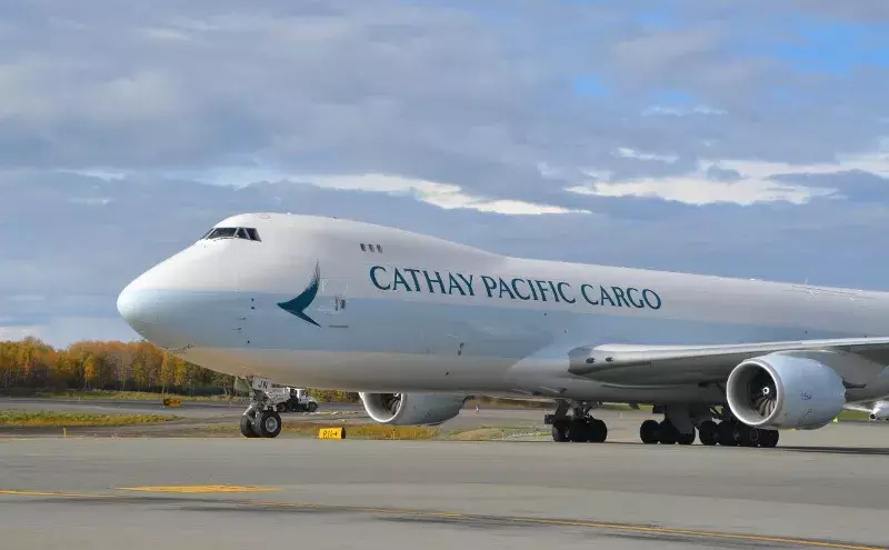 Cathay cargo carried drops 16% in August Cathay cargo carried drops 16% in August