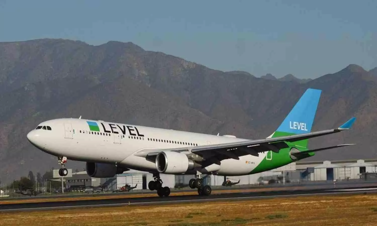 IAG Cargo restarts service between Barcelona and Chile IAG Cargo restarts service between Barcelona and Chile