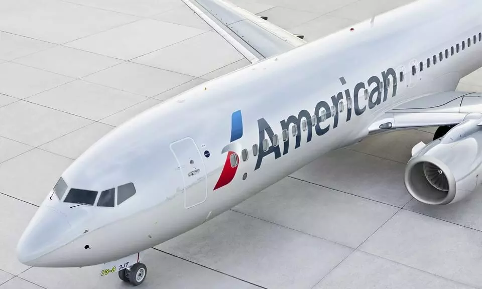 American Airlines Q3 cargo revenue drops 16%
