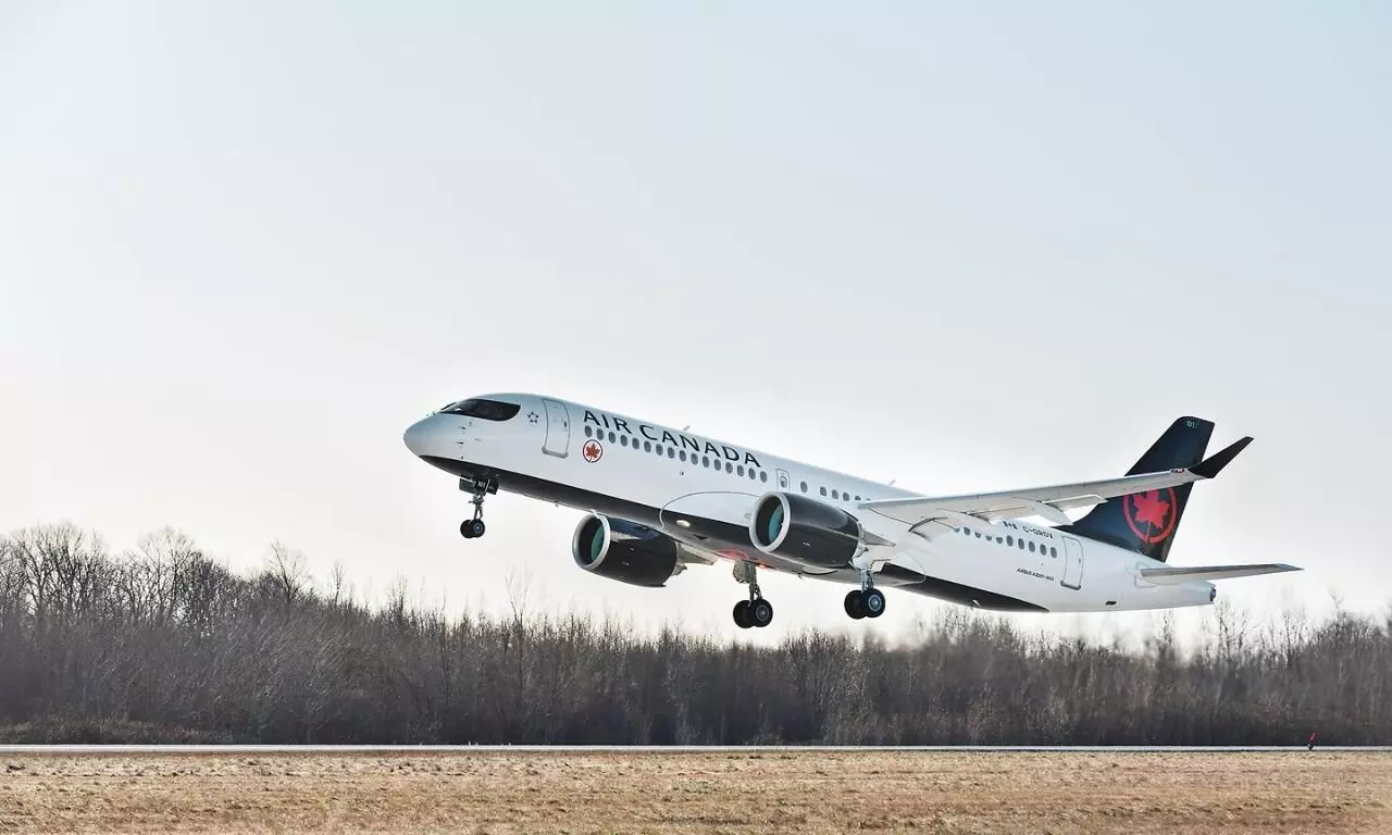 Air Canada confirms orders for 15 A220-300