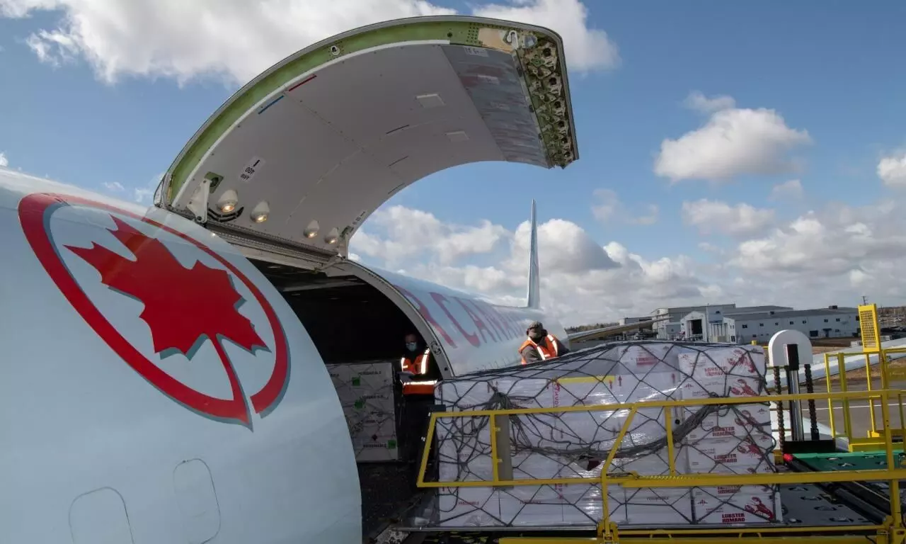 Air Canada Cargo Q3 revenue down 23% on lower traffic