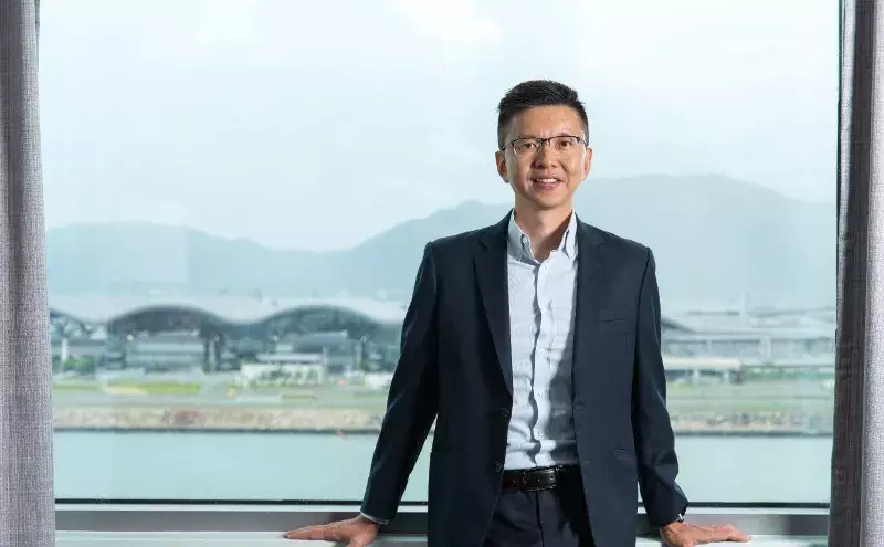 Cathay Pacific appoints Ronald Lam as CEO Cathay Pacific appoints Ronald Lam as CEO
