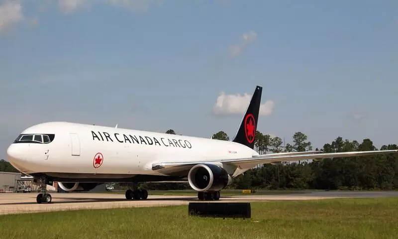 Bolloré 1st Air Canada Cargo customer for Leave Less Program