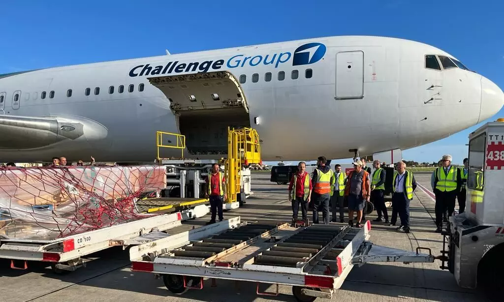 Challenge Airlines MT brings back Flemish tapestries to Malta