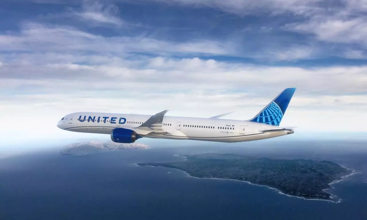 United to purchase up to 200 new Boeing widebody planes