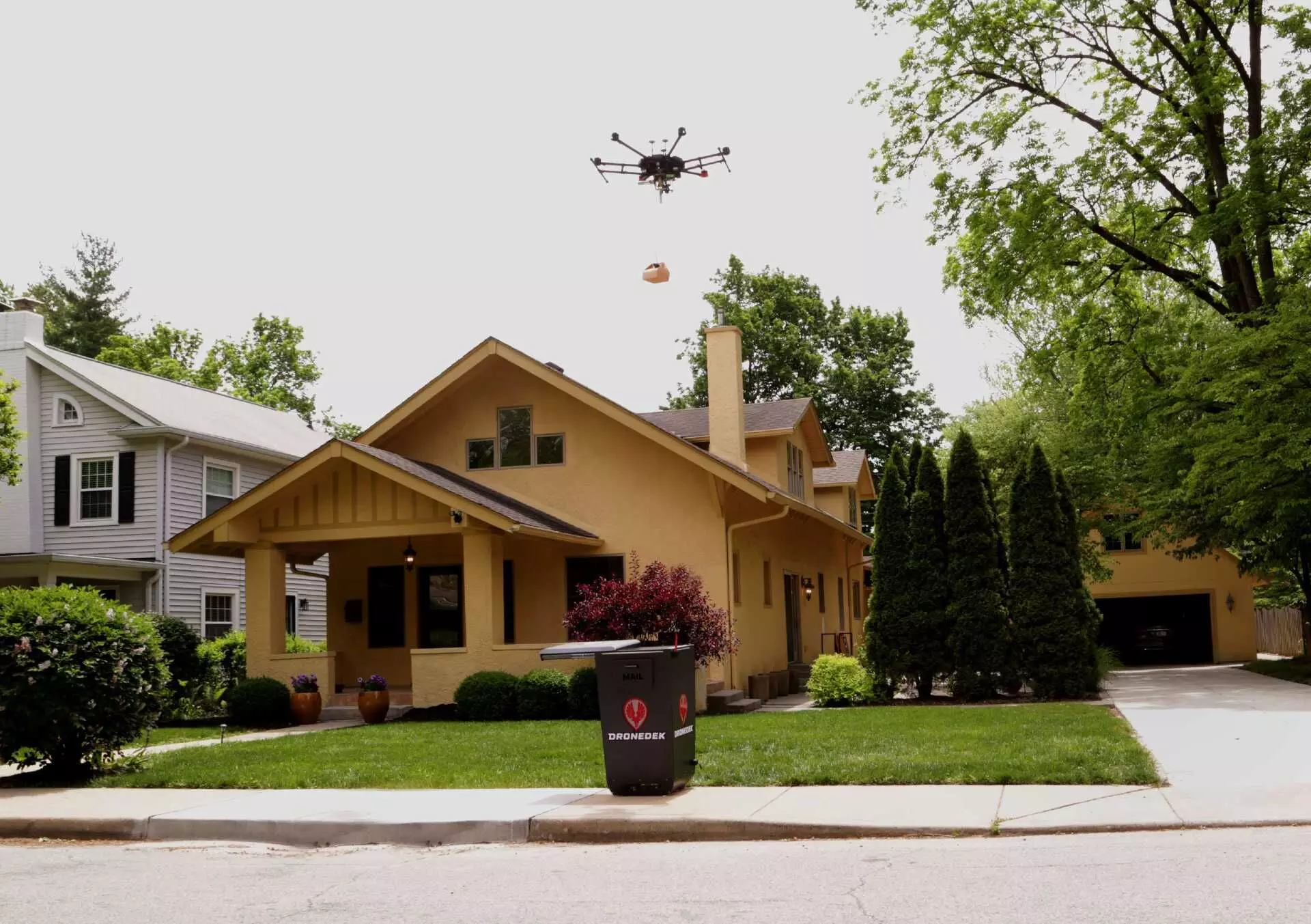 Dronedek looks to the future of delivery and sees autonomy