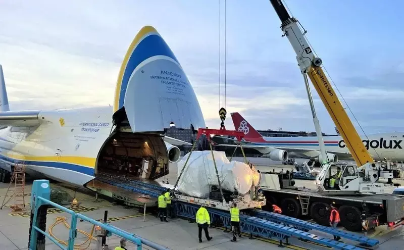 Air freighting outsized cargo challenging but rewarding Air freighting outsized cargo challenging but rewarding