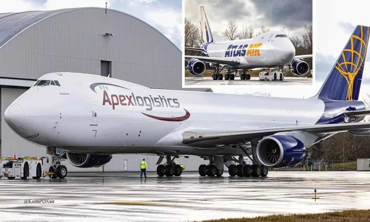 Boeing delivers 44 production freighters in 2022