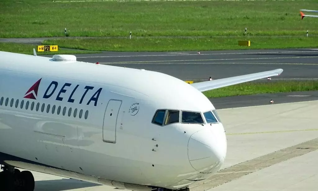 Delta Air Lines Q4 cargo revenue up 33% Delta Air Lines Q4 cargo revenue up 33%