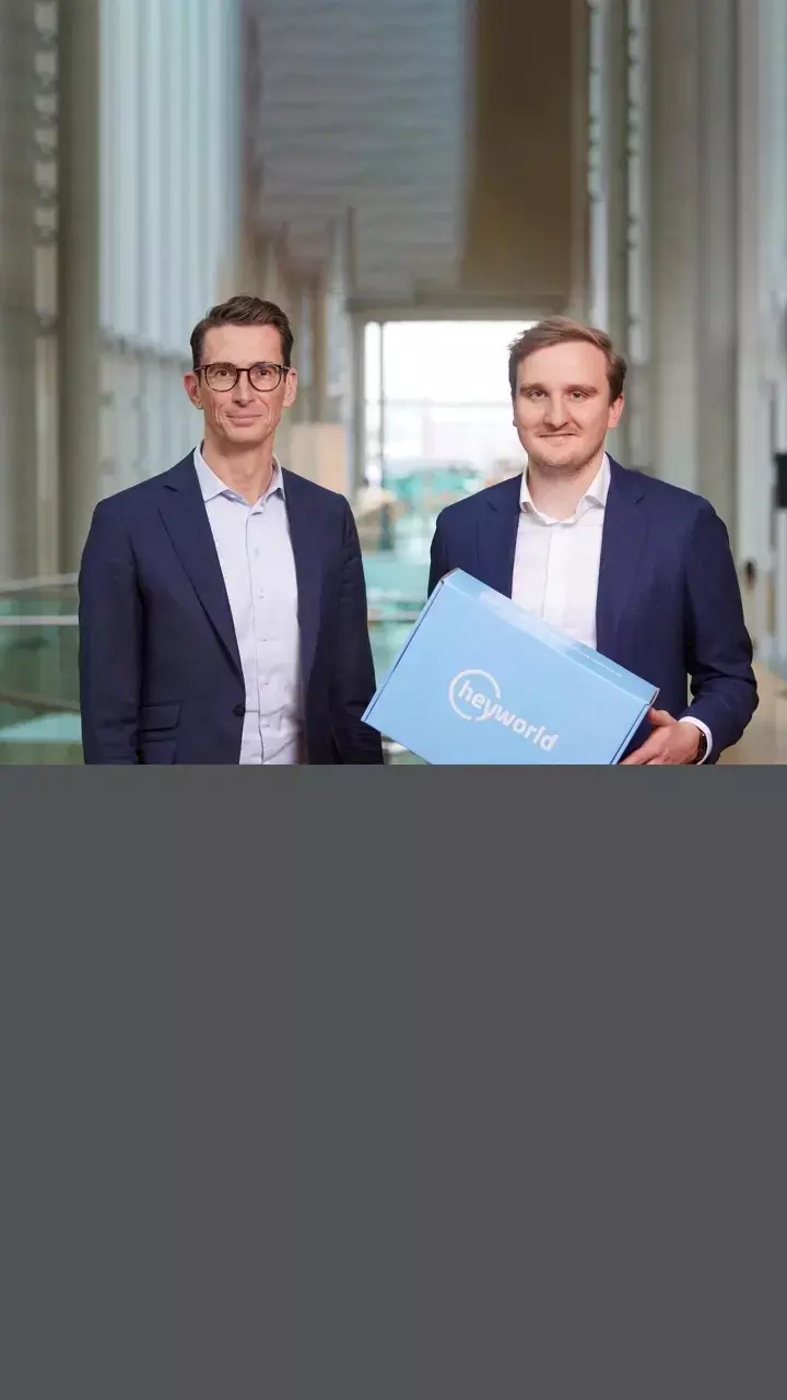 Boris Hueske, Nikola Todic joint MDs at heyworld