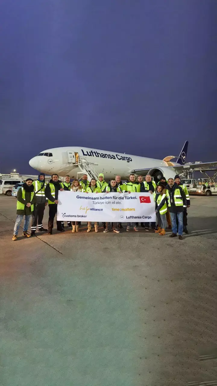 Lufthansa Cargo flies relief supplies to Turkey