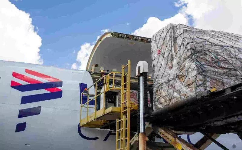 LATAM Cargo delivers 16% more flowers this Valentines Day LATAM Cargo delivers 16% more flowers this Valentines Day