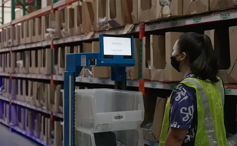 Maersk advances fulfilment speed with software, scanning tech Maersk advances fulfilment speed with software, scanning tech