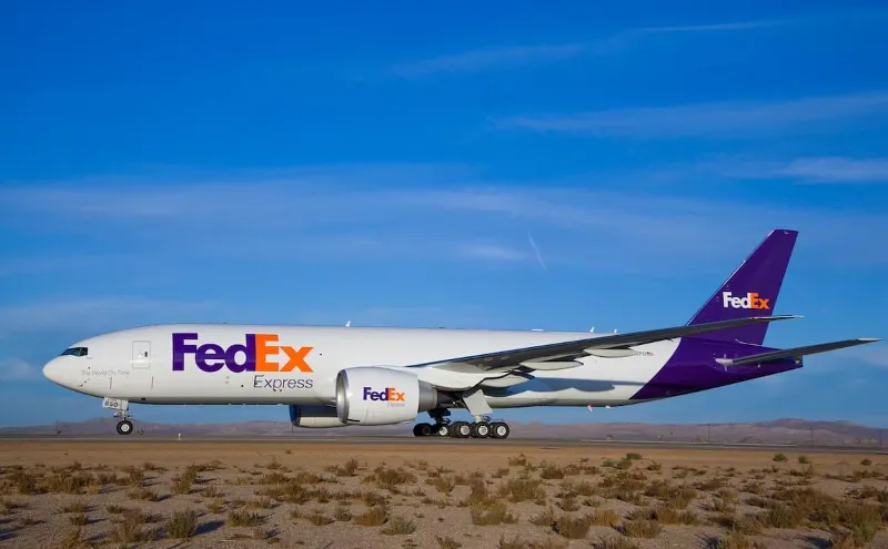 FedEx Q3 revenue down 6%, operating income drops 20% FedEx Q3 revenue down 6%, operating income drops 20%
