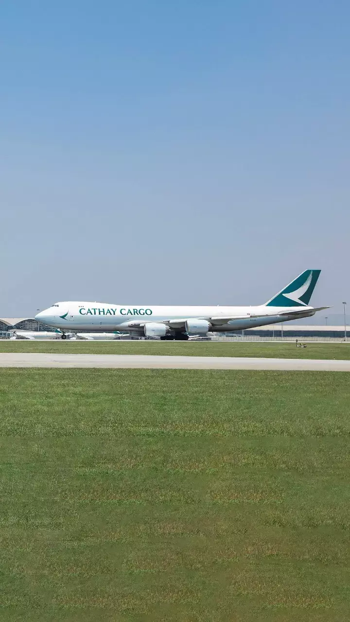 Cathay Cargo automates postal shipments with Cathay Mail
