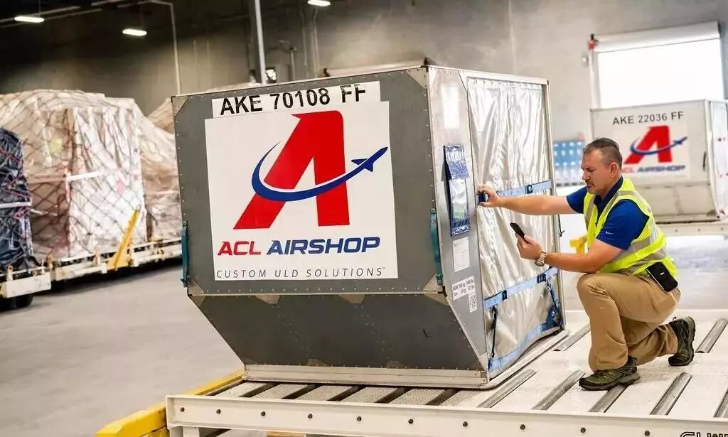 ACL Airshop celebrates 40th anniversary ACL Airshop celebrates 40th anniversary
