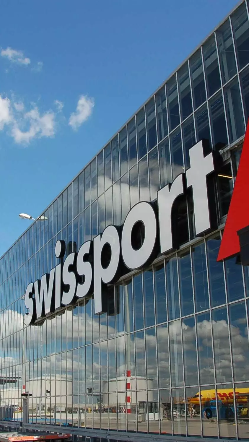 Swissport appoints Karen Cox as CEO for UK & Ireland, Andres Diez as CCO for Americas