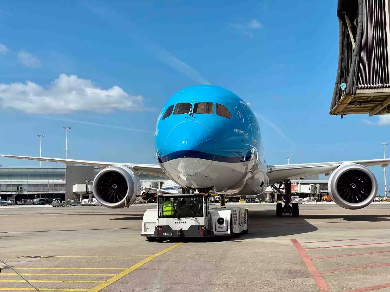 Air France KLM Martinair Cargo supports both Air France & KLM in second sustainable flight challenge