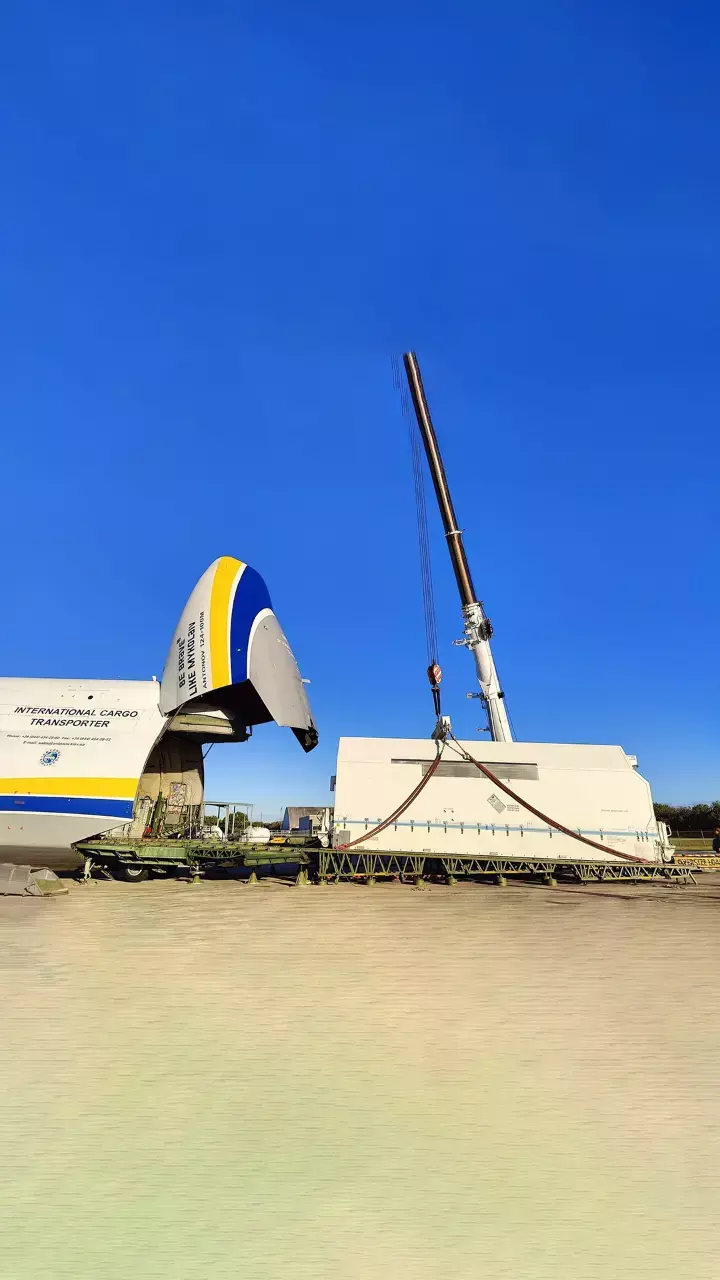 Antonov transports Maxar-built satellite for launch by SpaceX