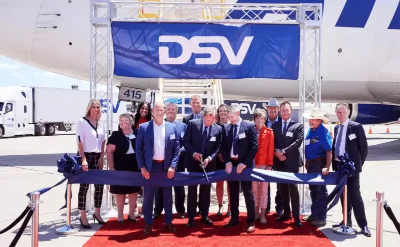 DSV celebrates air charter expansion in Arizona DSV celebrates air charter expansion in Arizona
