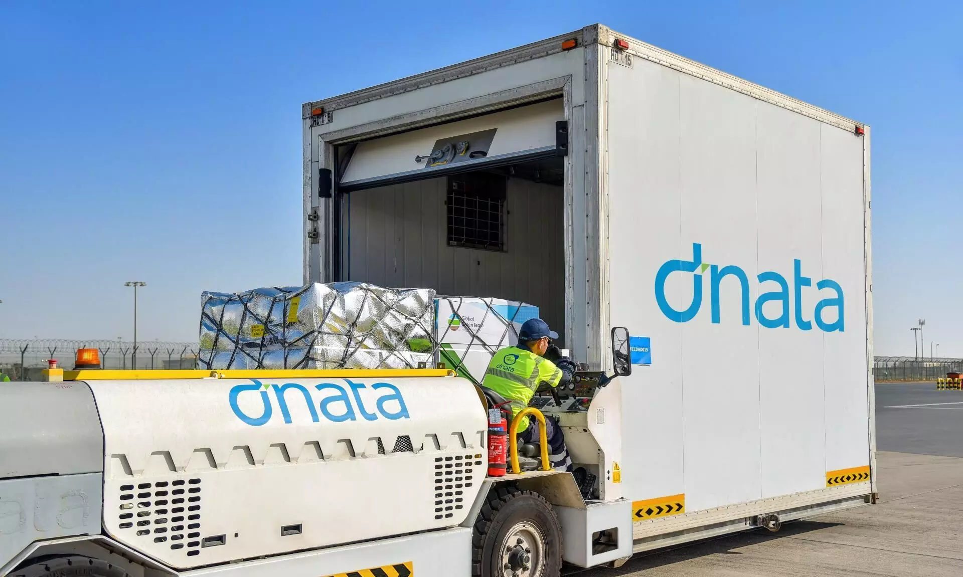Learn how dnata keeps perishable goods farm fresh in Dubai Learn how dnata keeps perishable goods farm fresh in Dubai